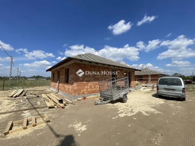 Eladó ház Inárcs 94 nm