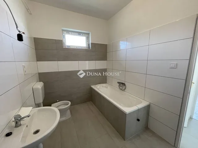 Eladó ház Inárcs 94 nm