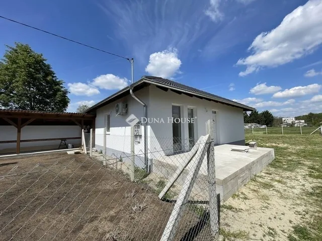 Eladó ház Inárcs 94 nm