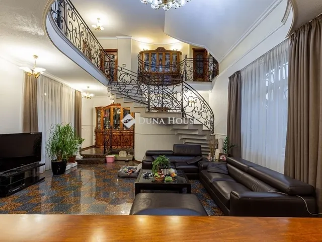 Eladó ház Budapest XIV. kerület 470 nm