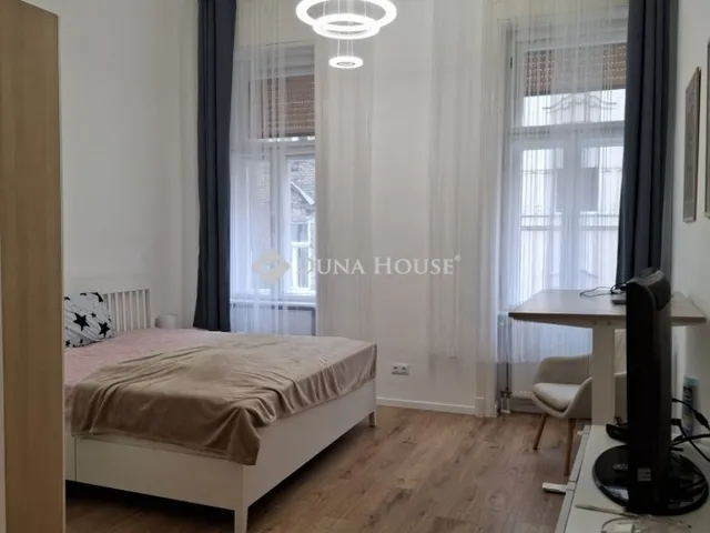 Eladó lakás Budapest VI. kerület 76 nm