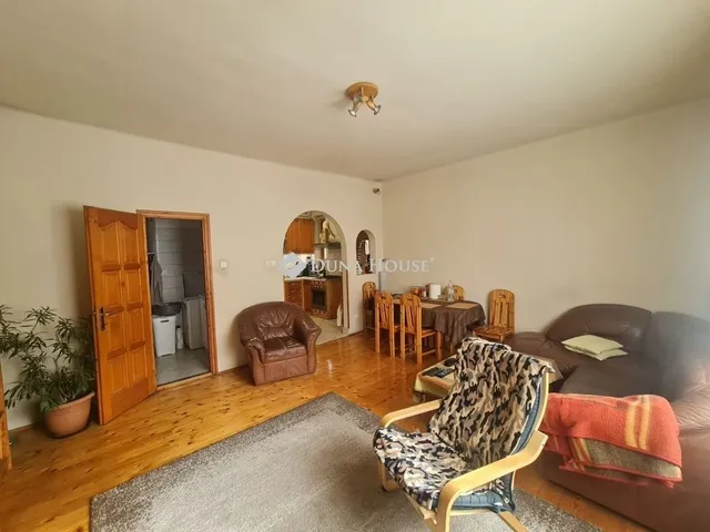 Eladó ház Budapest XX. kerület, Kossuthfalva 186 nm