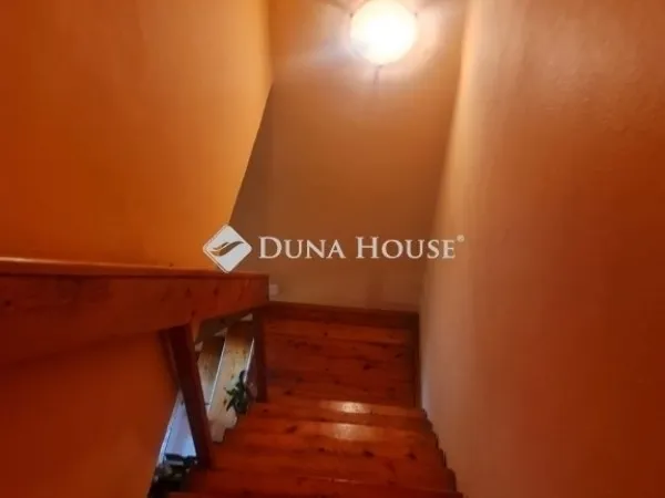 Eladó ház Budapest XX. kerület, Kossuthfalva 186 nm