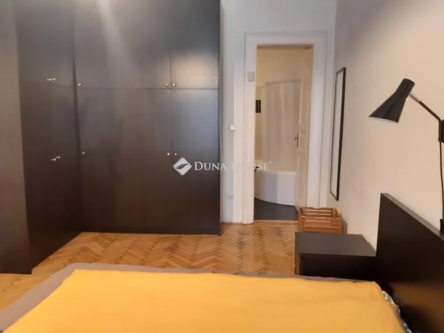 Eladó lakás Budapest VI. kerület 87 nm