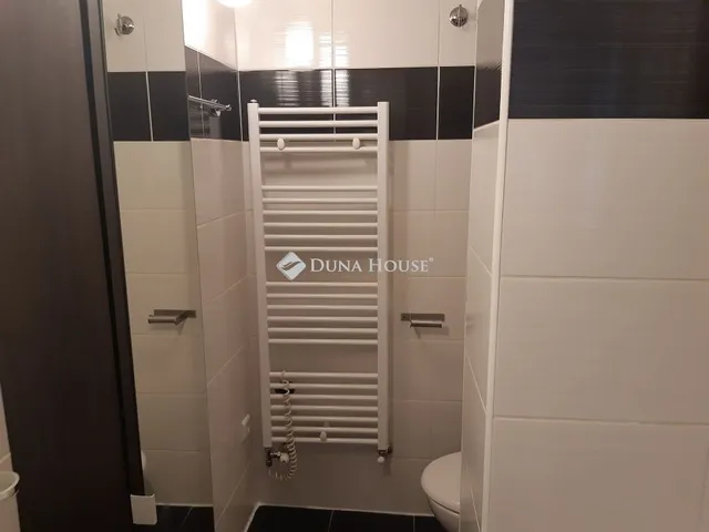 Eladó lakás Budapest VI. kerület 87 nm