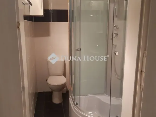 Eladó lakás Budapest VI. kerület 87 nm