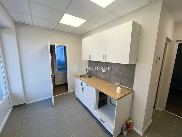 Eladó ház Székesfehérvár 365 nm