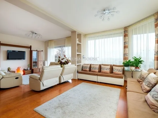 Eladó ház Budapest III. kerület 247 nm