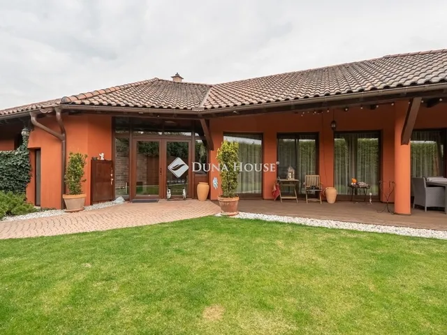 Eladó ház Tata 200 nm