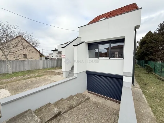 Eladó ház Budapest XVIII. kerület 239 nm