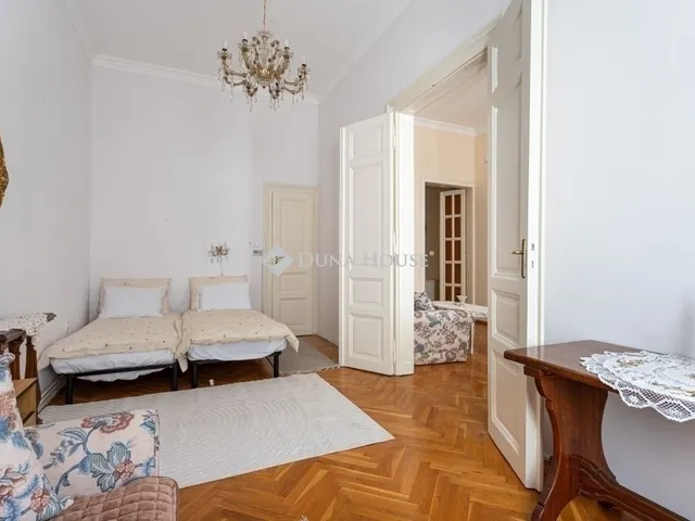 Eladó lakás Budapest V. kerület, Belváros 73 nm