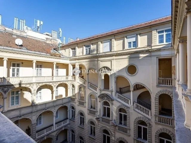 Eladó lakás Budapest V. kerület, Belváros 73 nm