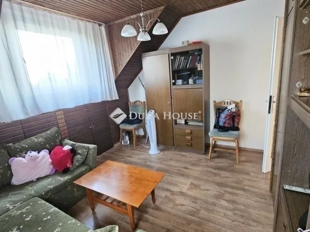 Eladó ház Budapest XVII. kerület, Rákoshegy 186 nm