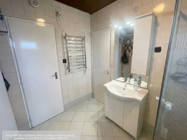 Eladó ház Budapest XVII. kerület, Rákoshegy 186 nm