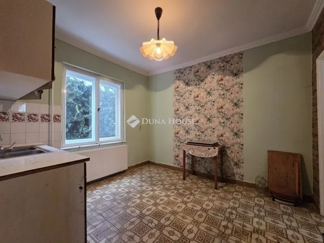 Eladó ház Gyömrő 213 nm