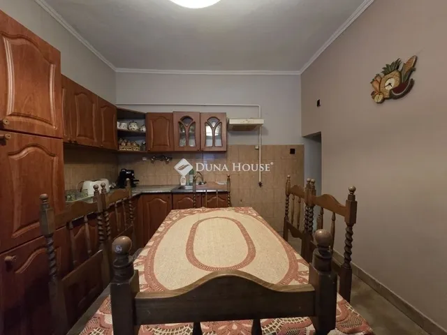 Eladó ház Gyömrő 213 nm