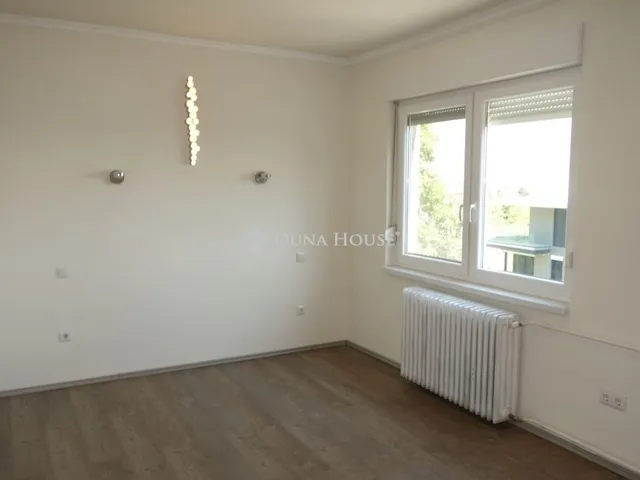 Eladó lakás Budapest II. kerület 63 nm