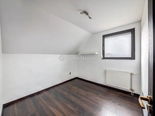 Eladó ház Budaörs 150 nm