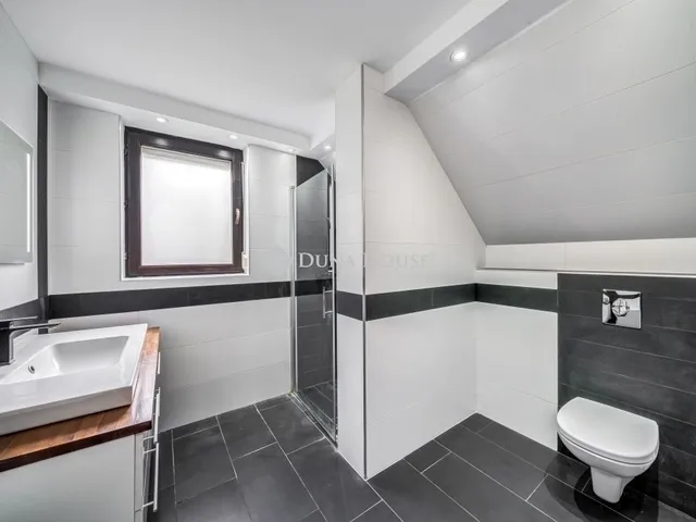 Eladó ház Budaörs 150 nm