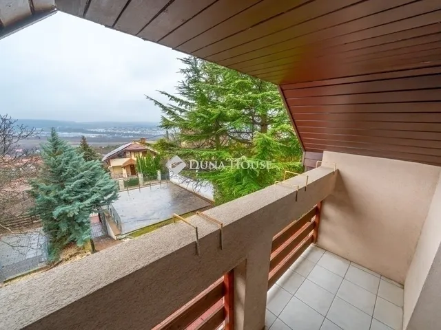 Eladó ház Budaörs 150 nm