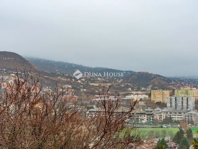 Eladó ház Budaörs 150 nm