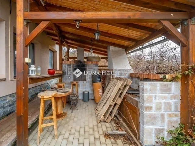 Eladó ház Budaörs 150 nm
