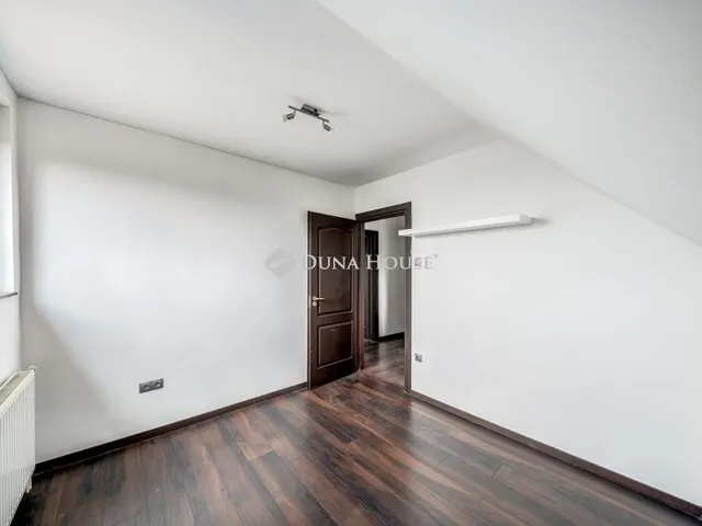 Eladó ház Budaörs 150 nm