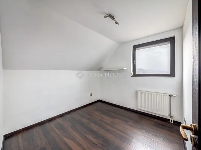 Eladó ház Budaörs 150 nm