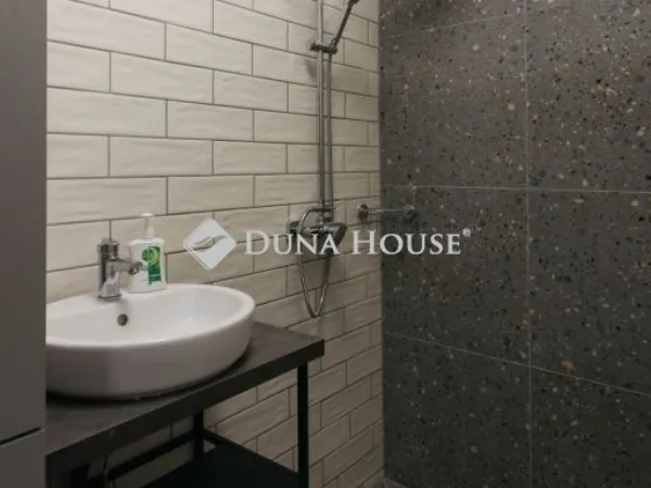 Eladó lakás Budapest III. kerület 36 nm