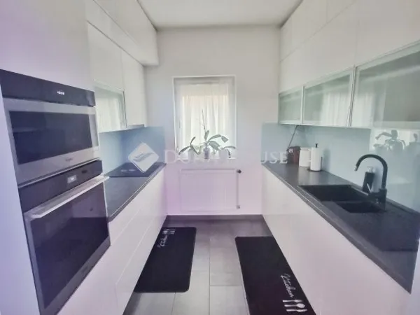 Eladó ház Fót 110 nm