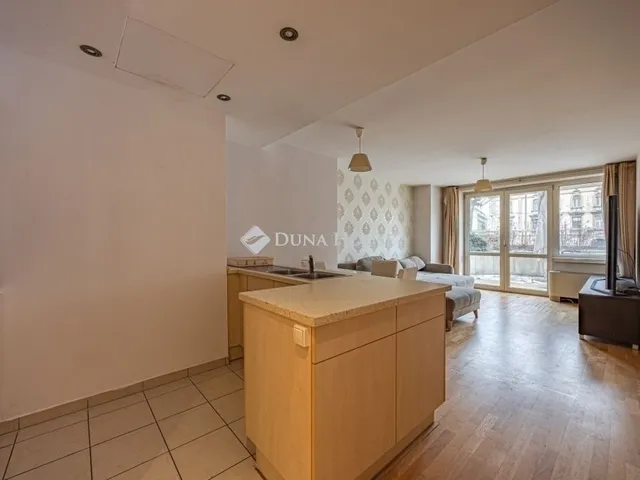 Eladó lakás Budapest IX. kerület 92 nm