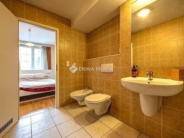 Eladó lakás Budapest IX. kerület 92 nm