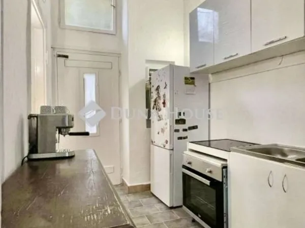 Eladó lakás Budapest II. kerület 31 nm