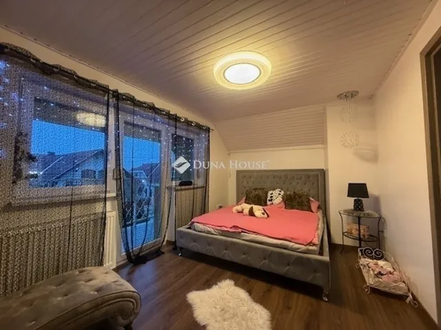 Eladó ház Vecsés 143 nm