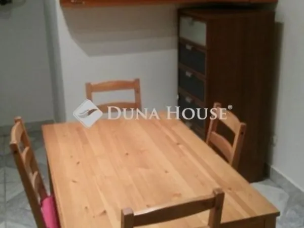 Eladó lakás Budapest VIII. kerület, Corvin negyed 38 nm