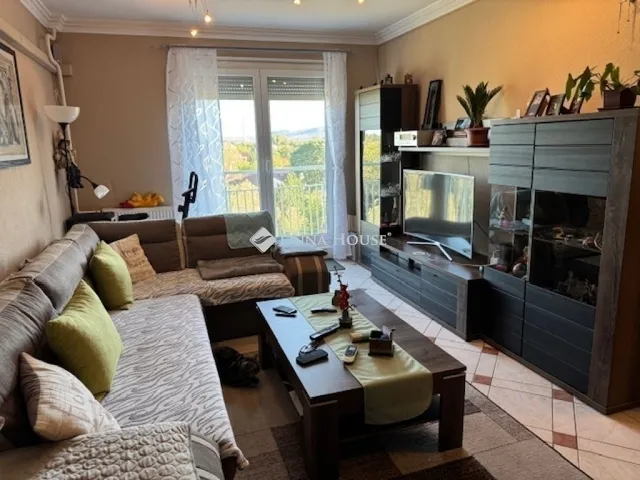 Eladó lakás Budapest III. kerület, Békásmegyer 57 nm