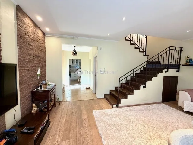 Eladó lakás Fót 120 nm