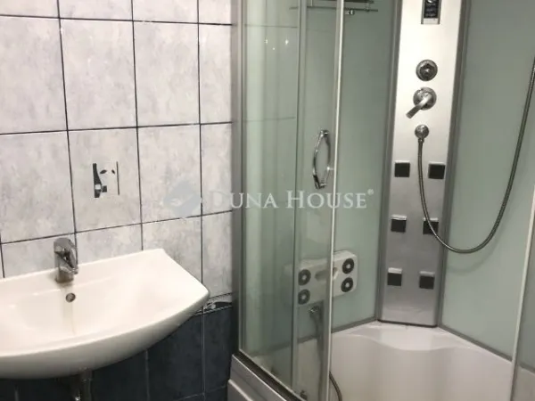 Eladó lakás Budapest VIII. kerület, Palotanegyed 62 nm