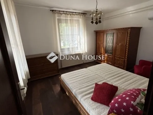 Eladó ház Budapest XVIII. kerület, Ganzkertváros 220 nm