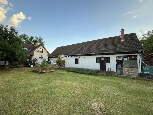 Eladó ház Budapest XVIII. kerület, Ganzkertváros 220 nm