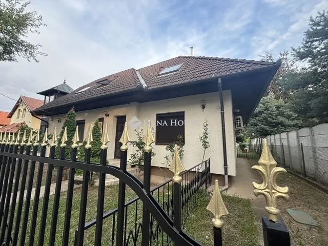 Eladó ház Budapest XVIII. kerület, Ganzkertváros 220 nm