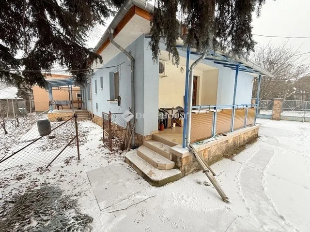 Eladó ház Budapest XVIII. kerület 171 nm