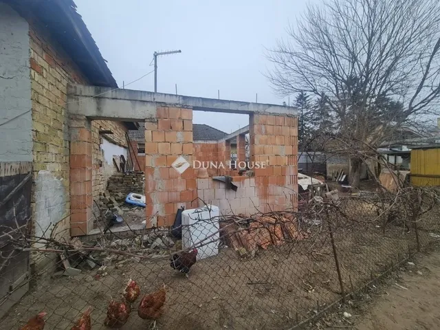 Eladó ház Üllő 61 nm