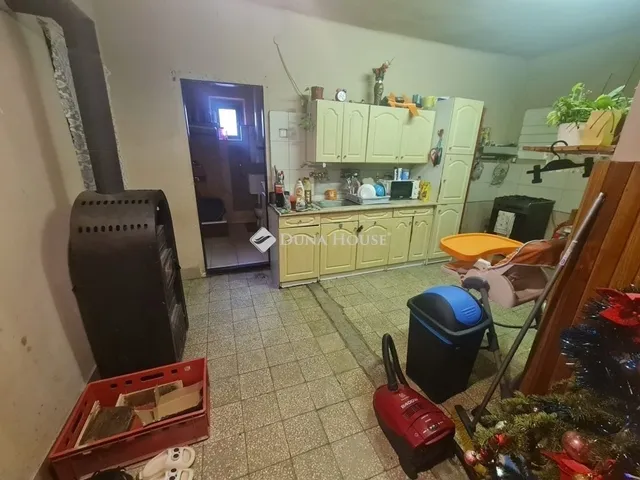 Eladó ház Üllő 61 nm