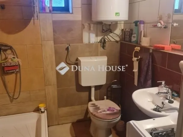 Eladó ház Üllő 61 nm