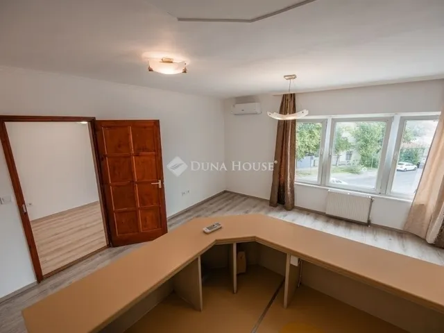 Eladó lakás Budapest XVIII. kerület 56 nm