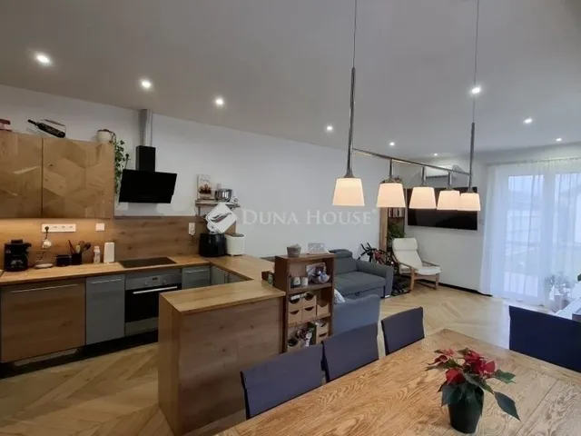 Eladó ház Ócsa 85 nm