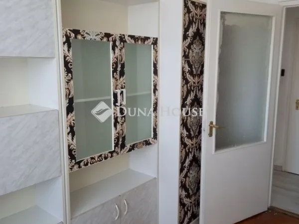 Eladó lakás Budapest XVI. kerület 57 nm