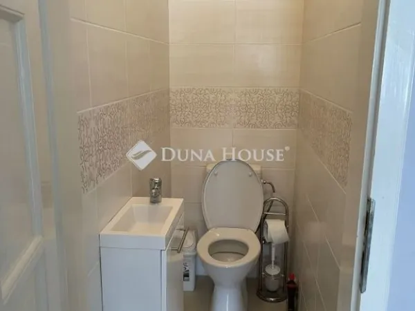 Eladó ház Budapest XVIII. kerület 256 nm