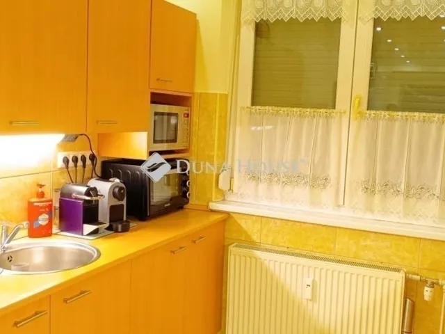 Eladó lakás Budapest III. kerület, Békásmegyer 74 nm